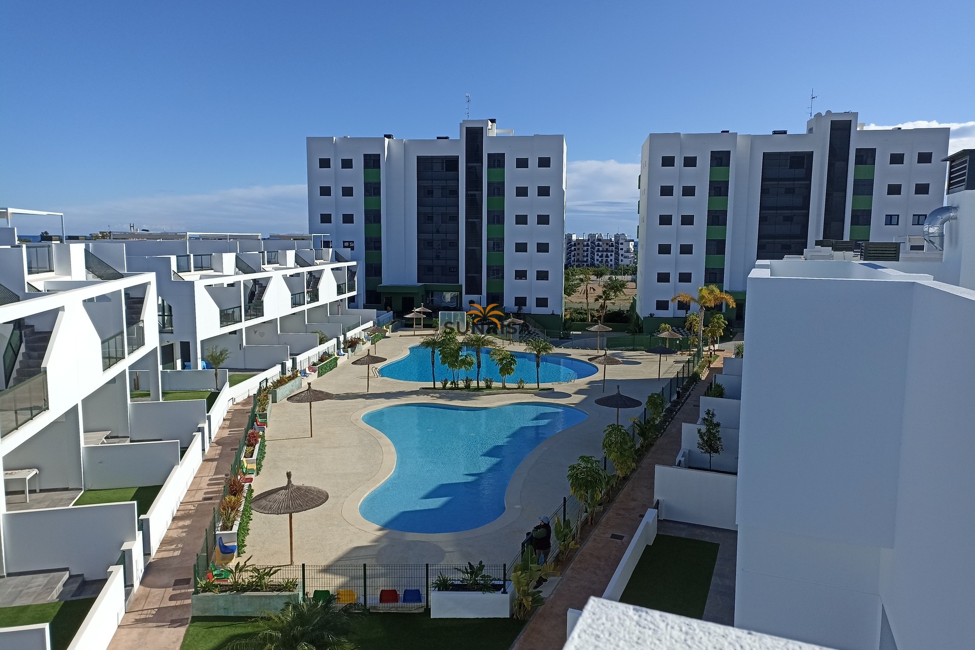 Obra nueva - Bungalow - Mil Palmeras