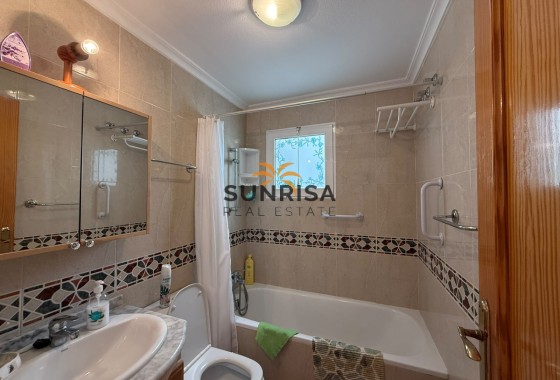 Apartment · Resale - Torrevieja · Playa de los Locos · Alicante · Spain