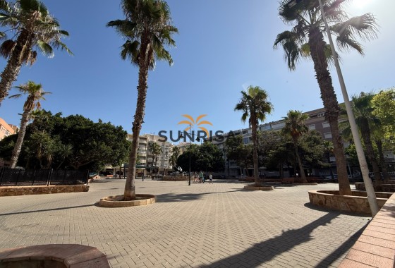 Apartment · Resale - Torrevieja · Playa de los Locos · Alicante · Spain