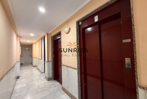Apartment · Resale - Torrevieja · Playa de los Locos · Alicante · Spain