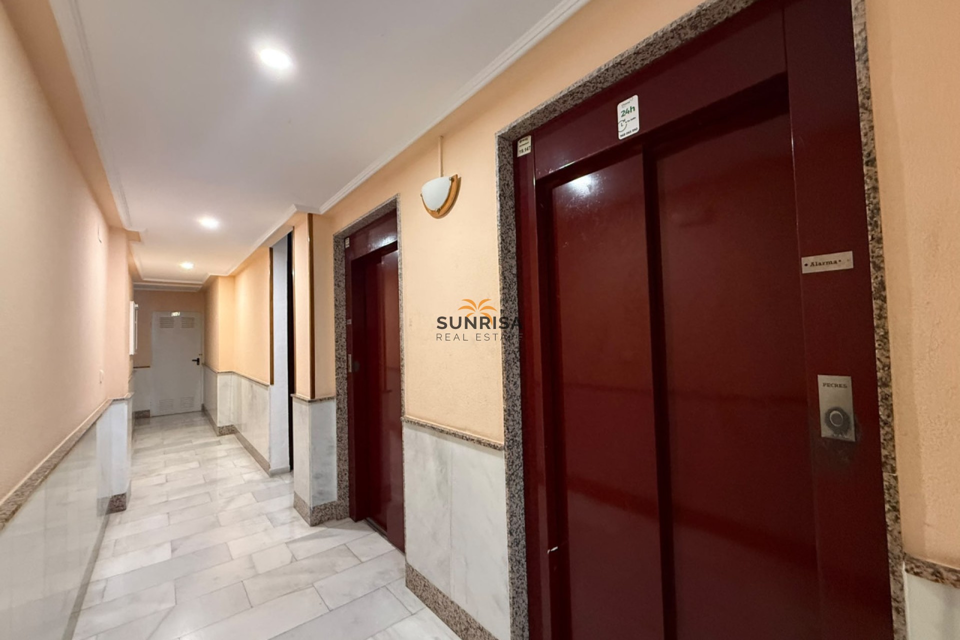 Resale - Apartment - Torrevieja