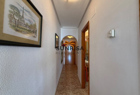 Apartment · Resale - Torrevieja · Playa de los Locos · Alicante · Spain