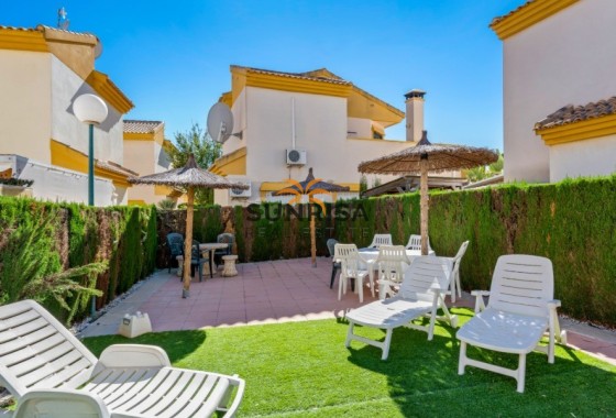 Villa · Revente - Guardamar del Segura · Alicante · Espagne