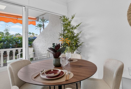 Apartment · Resale - Orihuela Costa · Villamartín · Alicante · Spain