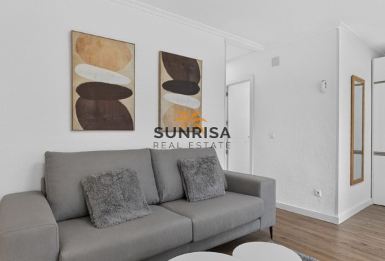 Apartment · Resale - Orihuela Costa · Villamartín · Alicante · Spain