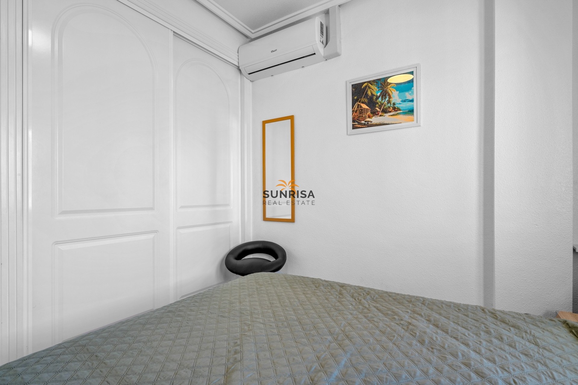 Resale - House - Ciudad Quesada
