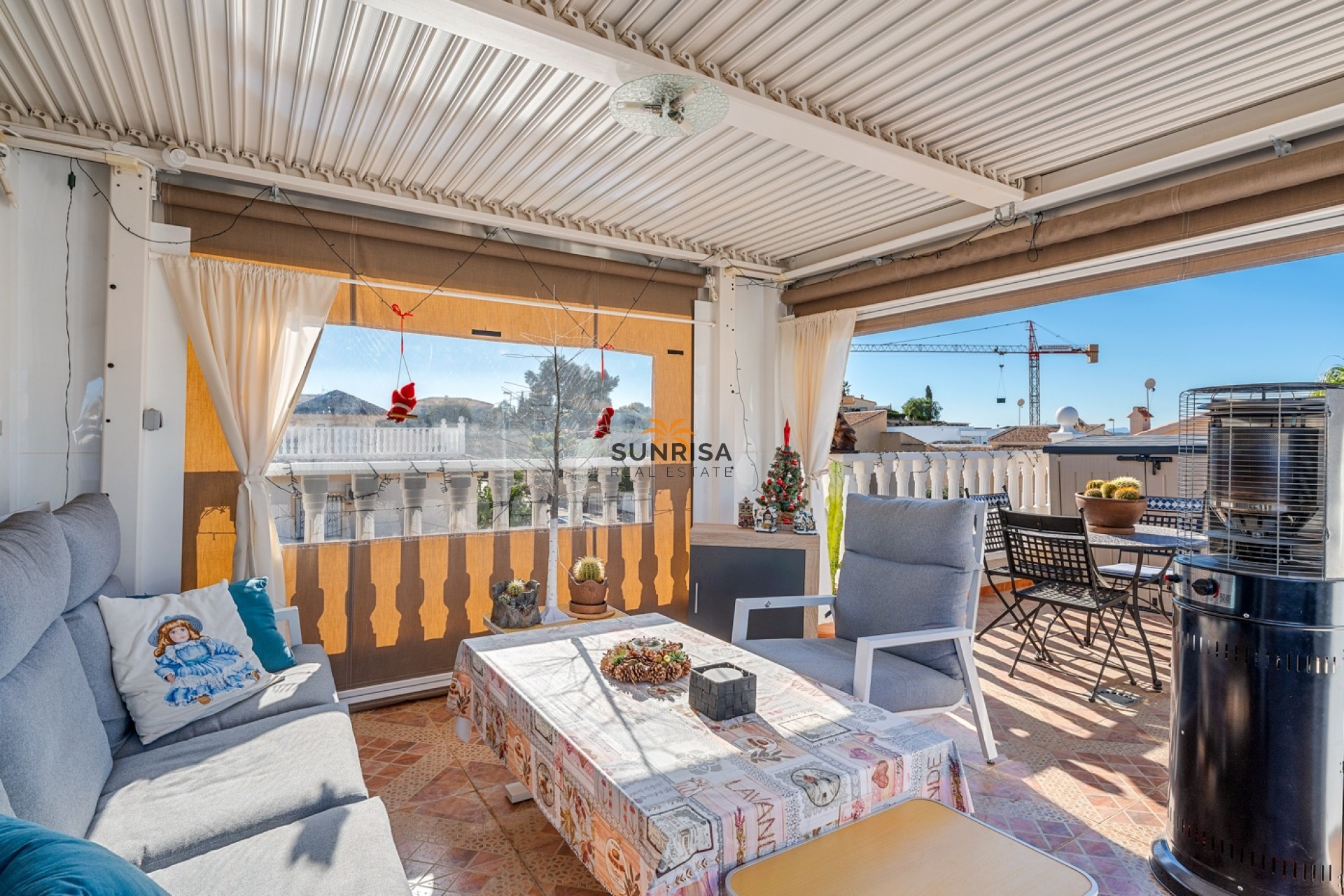 Resale - House - Ciudad Quesada