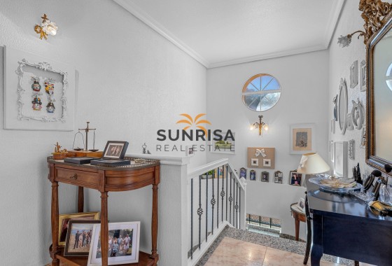 House · Resale - Orihuela Costa · Villamartín · Alicante · Spain