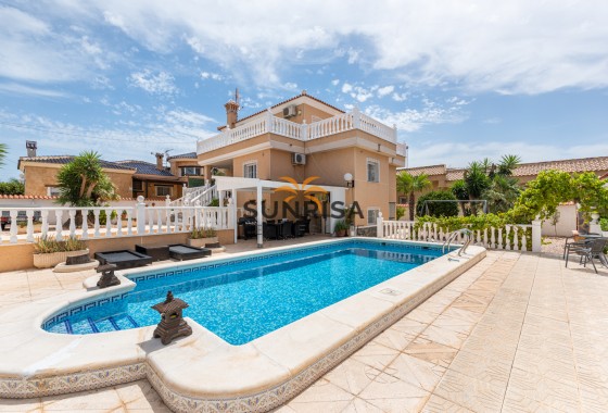 Villa · Herverkoop - Ciudad Quesada · Alicante · Spanje