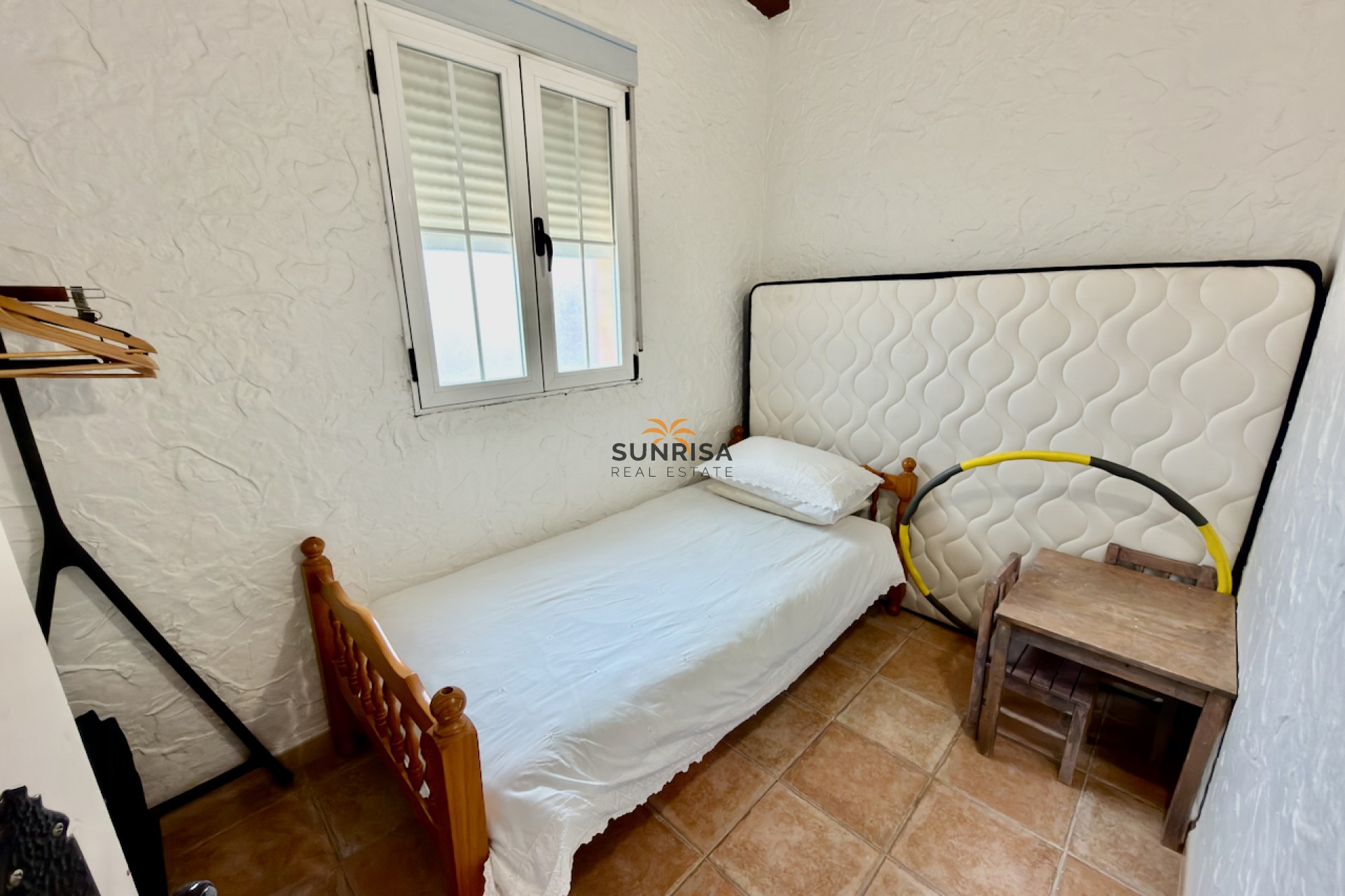 Resale - Finca - Almoradí