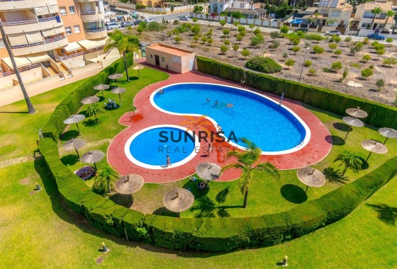 Apartamento · Reventa - Dehesa de Campoamor · Alicante · España