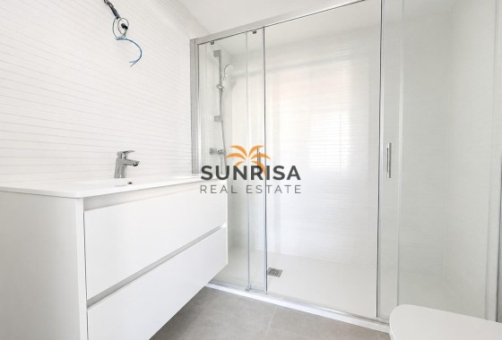 Apartamento · Reventa - Dehesa de Campoamor · Alicante · España