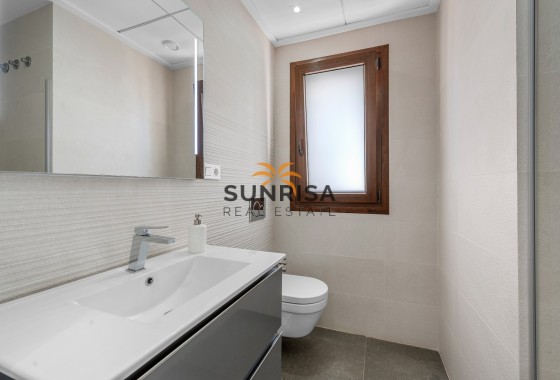 Appartement · Herverkoop - Torrevieja · Los Balcones · Alicante · Spanje