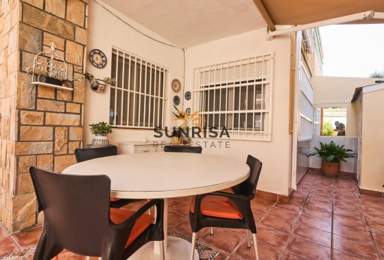 Villa · Resale - Torrevieja · Los Europeos · Alicante · Spain