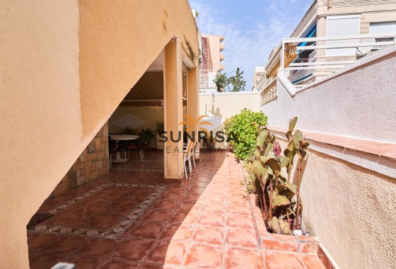 Villa · Resale - Torrevieja · Los Europeos · Alicante · Spain