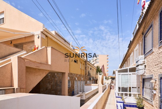 Villa · Resale - Torrevieja · Los Europeos · Alicante · Spain
