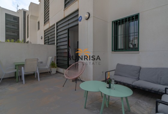 Apartment · Resale - Pilar de la Horadada · Mil Palmeras · Alicante · Spain