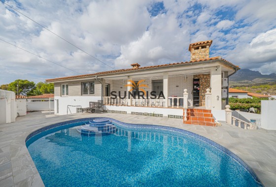 Villa · Herverkoop - La Nucía · Alicante · Spanje