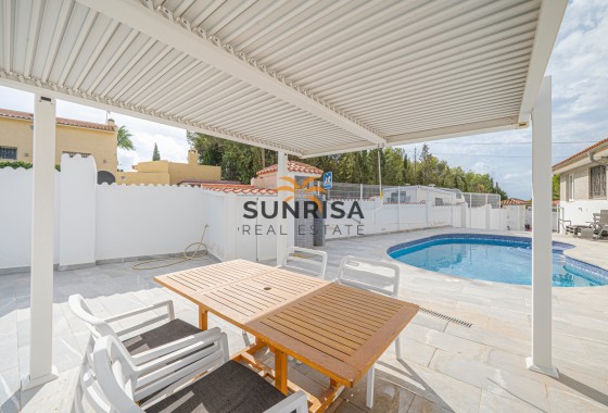 Villa · Herverkoop - La Nucía · Alicante · Spanje