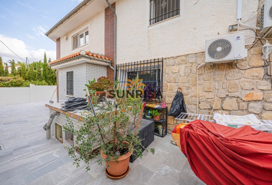 Villa · Herverkoop - La Nucía · Alicante · Spanje