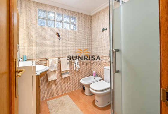 Apartment · Resale - Torrevieja · Alicante · Spain