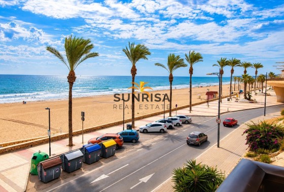 Appartement · Herverkoop - El Campello · Playa Muchavista · Alicante · Spanje