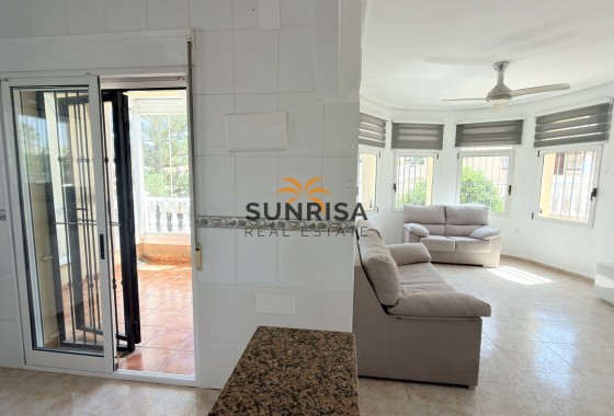Villa · Resale - Orihuela Costa · Villamartín · Alicante · Spain