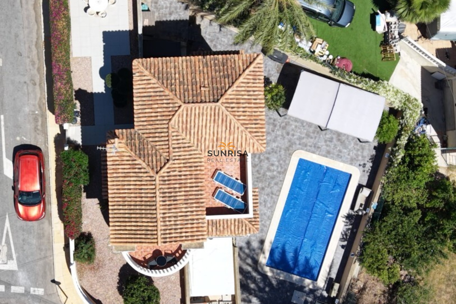 Resale - Villa - Villamartin