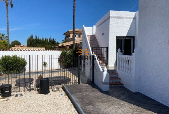 Villa · Herverkoop - Ciudad Quesada · Alicante · Spanje