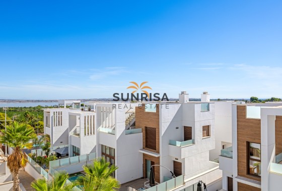 Apartment · Resale - Torrevieja · Los Balcones · Alicante · Spain