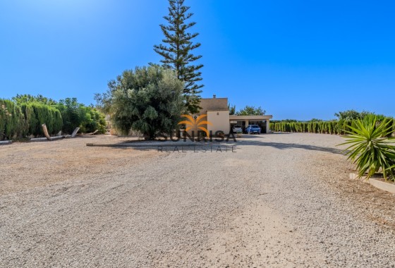 Country house · Resale - Almoradí · Alicante · Spain