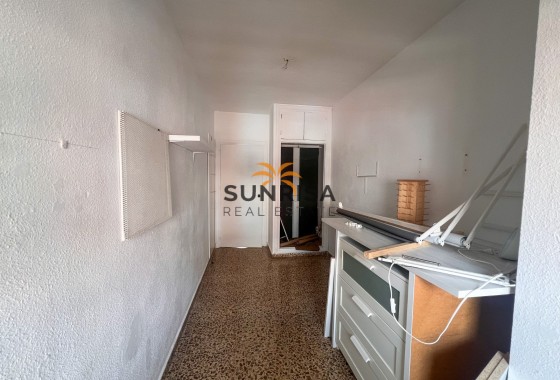 Apartment · Resale - Guardamar del Segura · Alicante · Spain