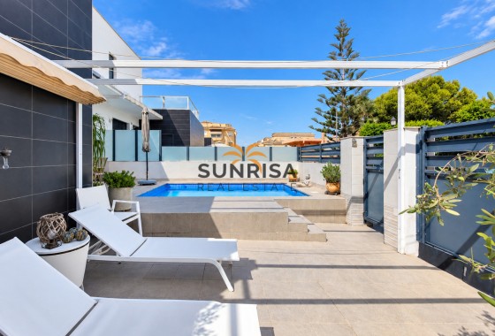 Villa · Resale - Formentera de Segura · Alicante · Spain