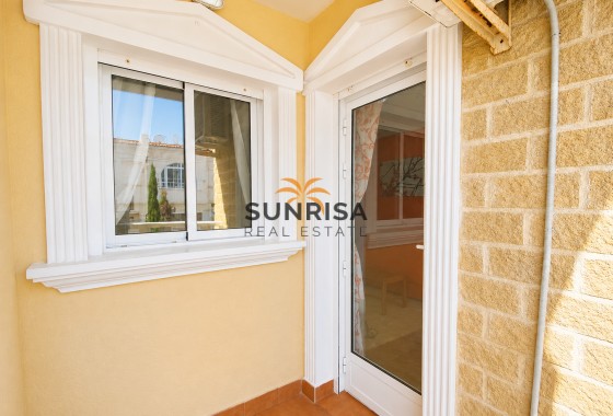 Apartment · Resale - Torrevieja · Playa del Cura · Alicante · Spain