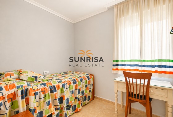 Apartment · Resale - Torrevieja · Playa del Cura · Alicante · Spain