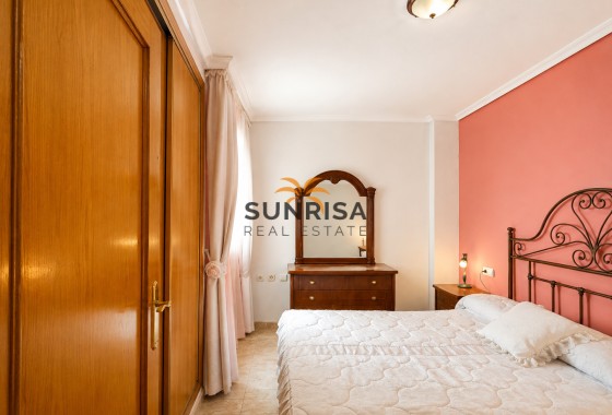 Apartment · Resale - Torrevieja · Playa del Cura · Alicante · Spain