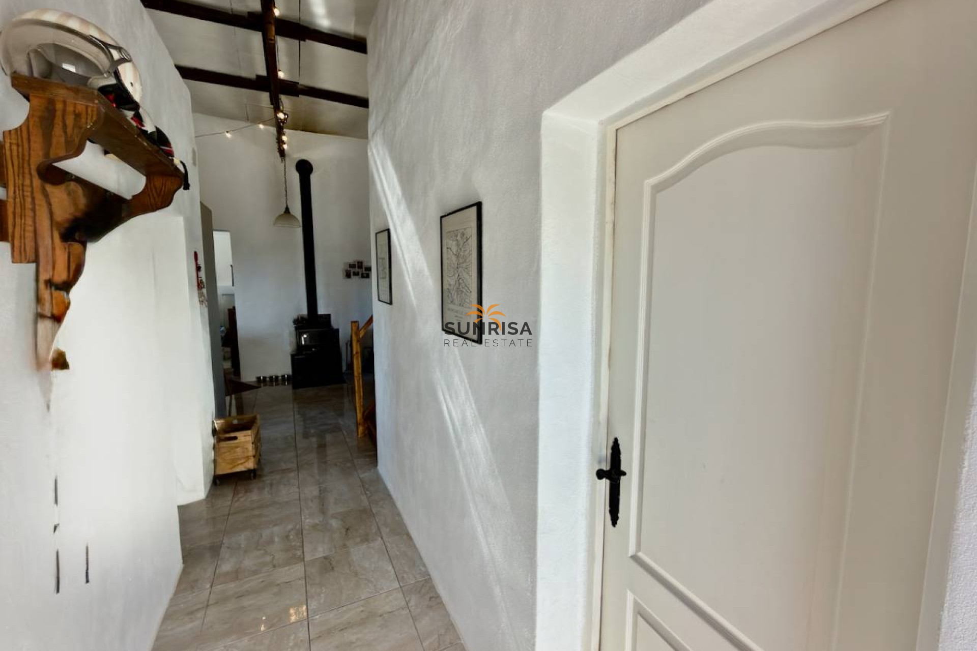 Resale - Country house - Dolores