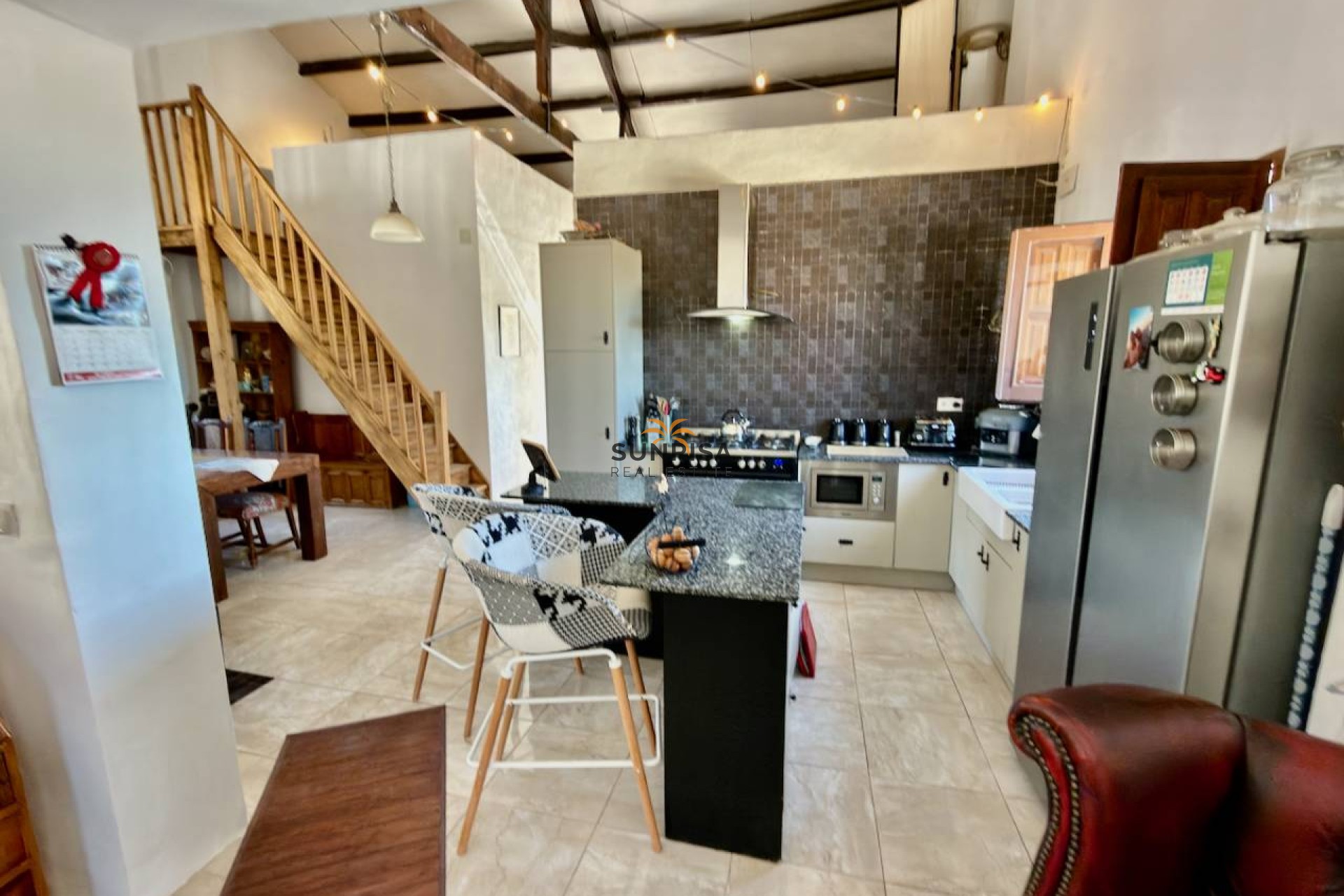 Resale - Country house - Dolores