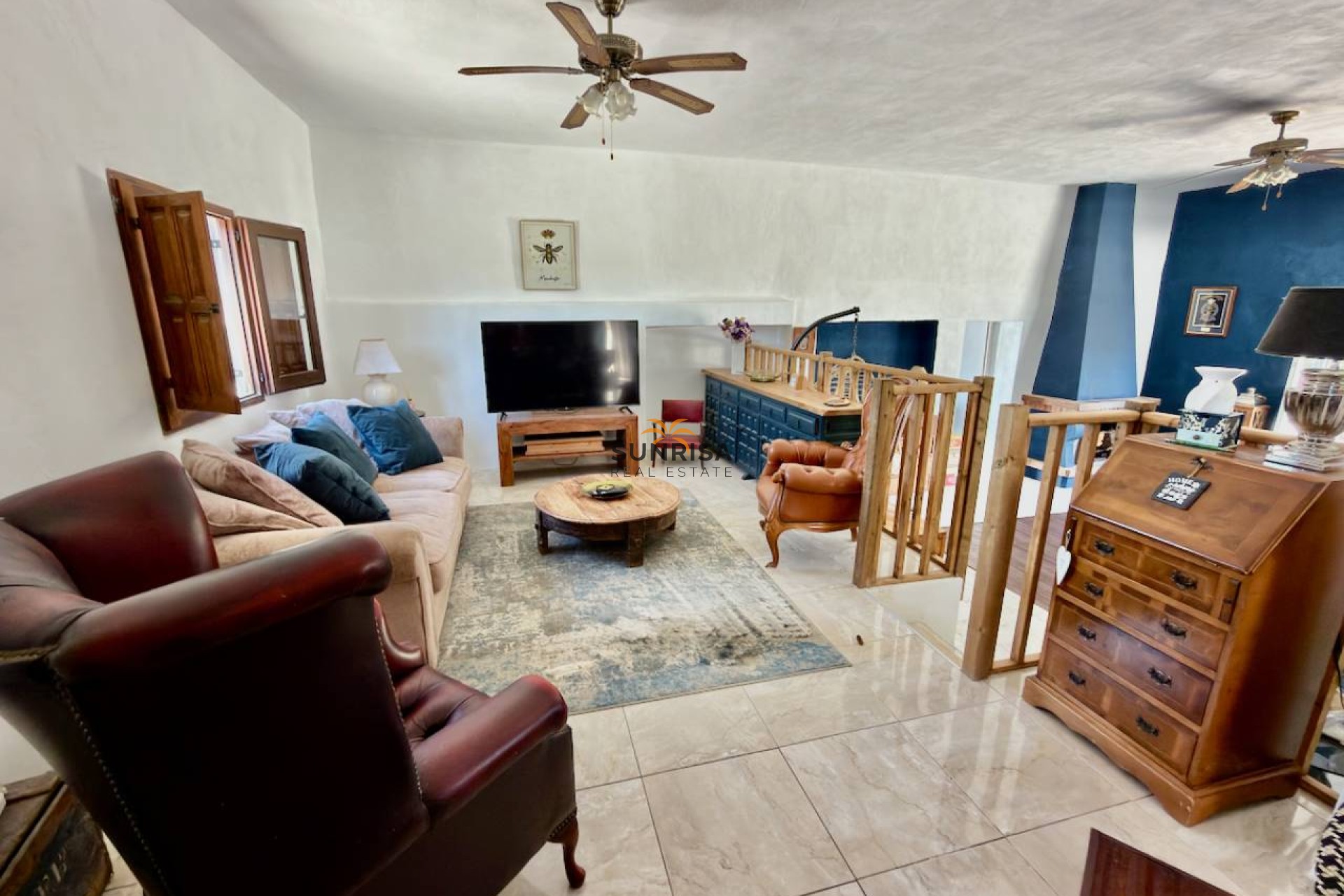 Resale - Country house - Dolores