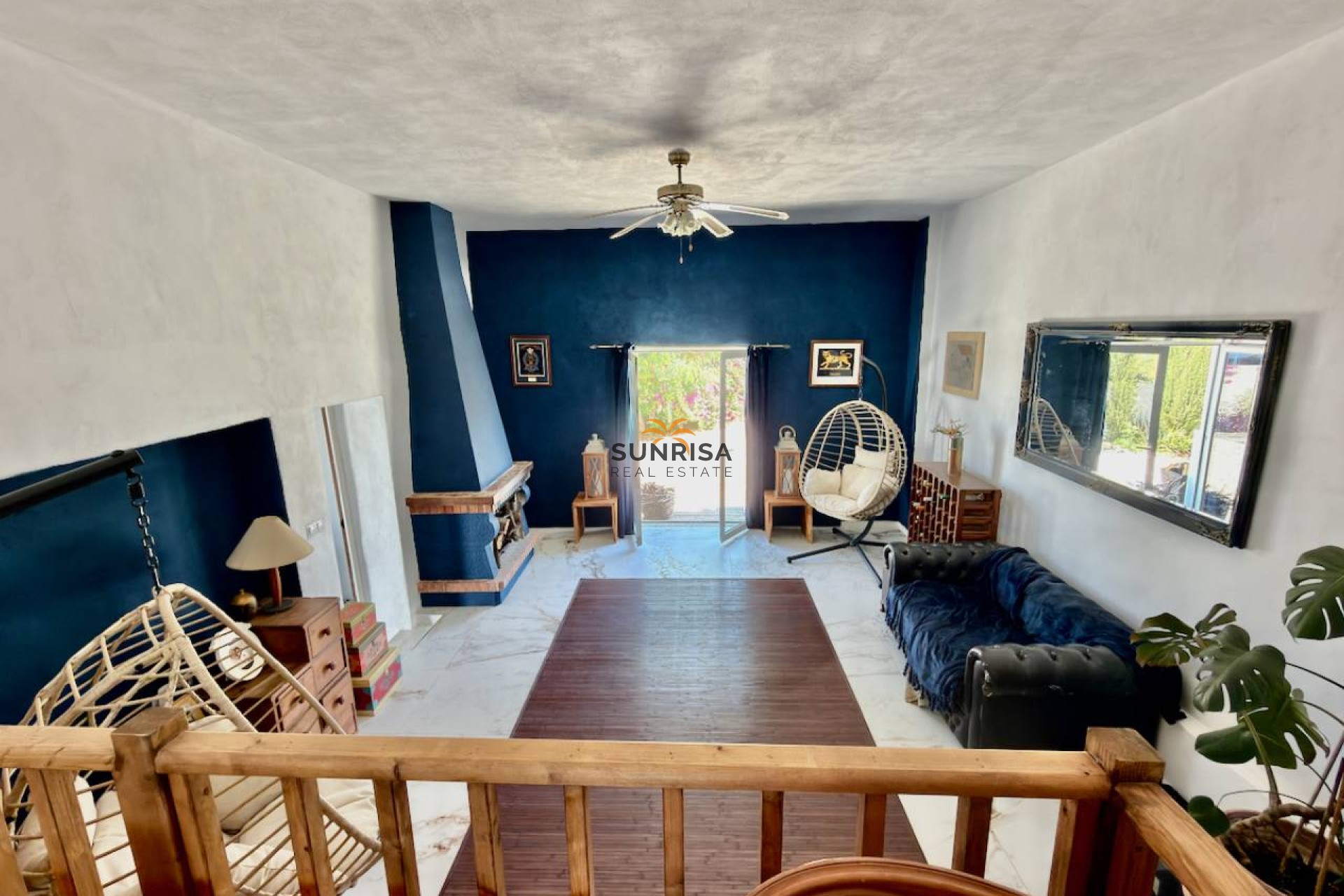 Resale - Country house - Dolores