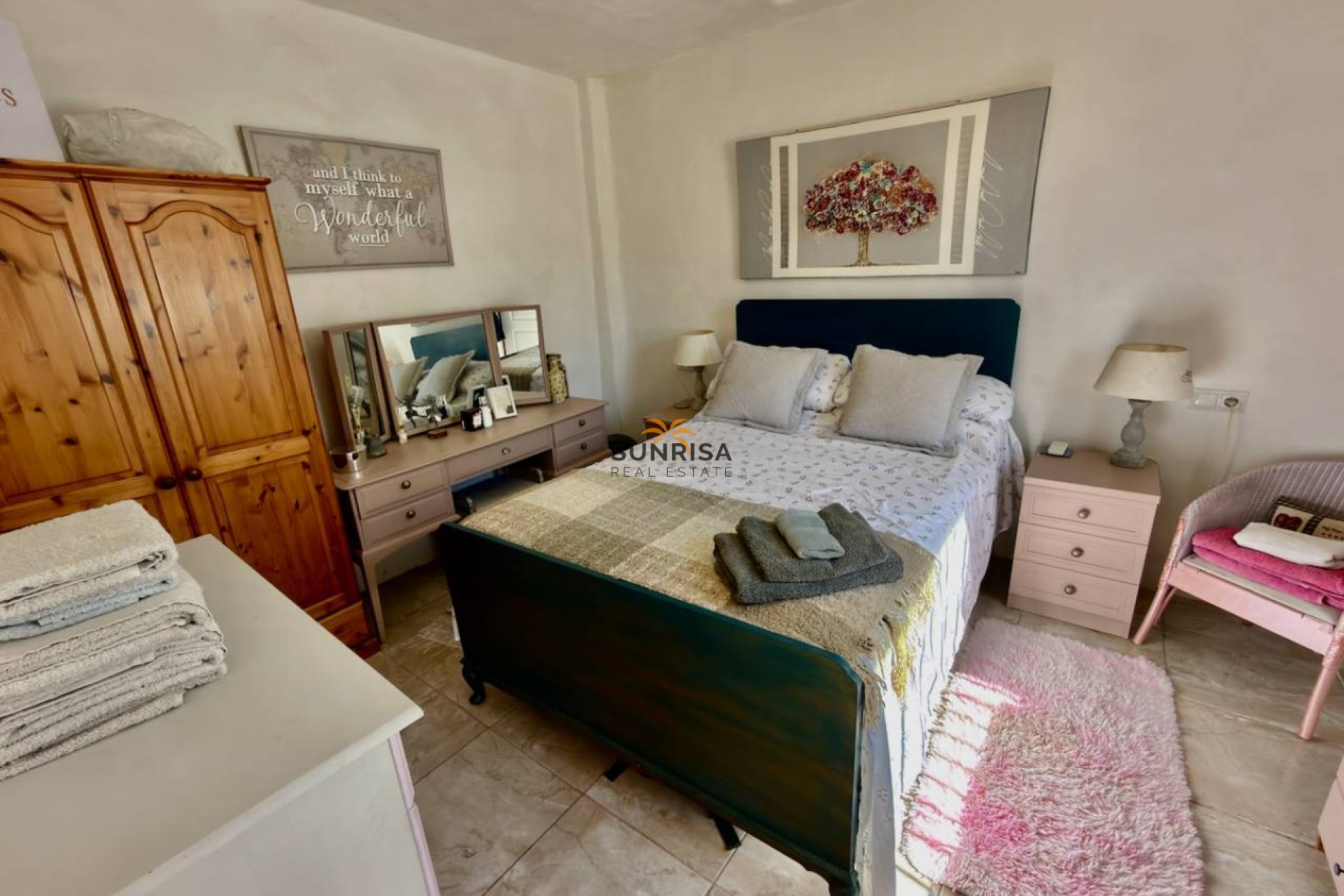 Resale - Country house - Dolores