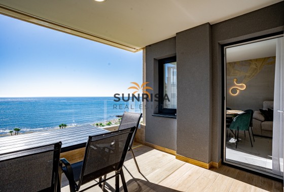 Appartement · Herverkoop - Orihuela Costa · Punta Prima · Alicante · Spanje