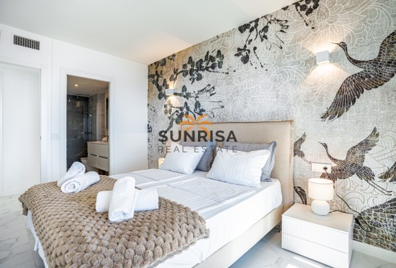 Appartement · Herverkoop - Orihuela Costa · Punta Prima · Alicante · Spanje