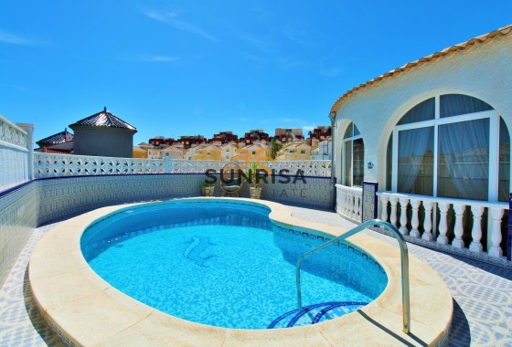 Villa · Resale - Orihuela Costa · Villamartín · Alicante · Spain