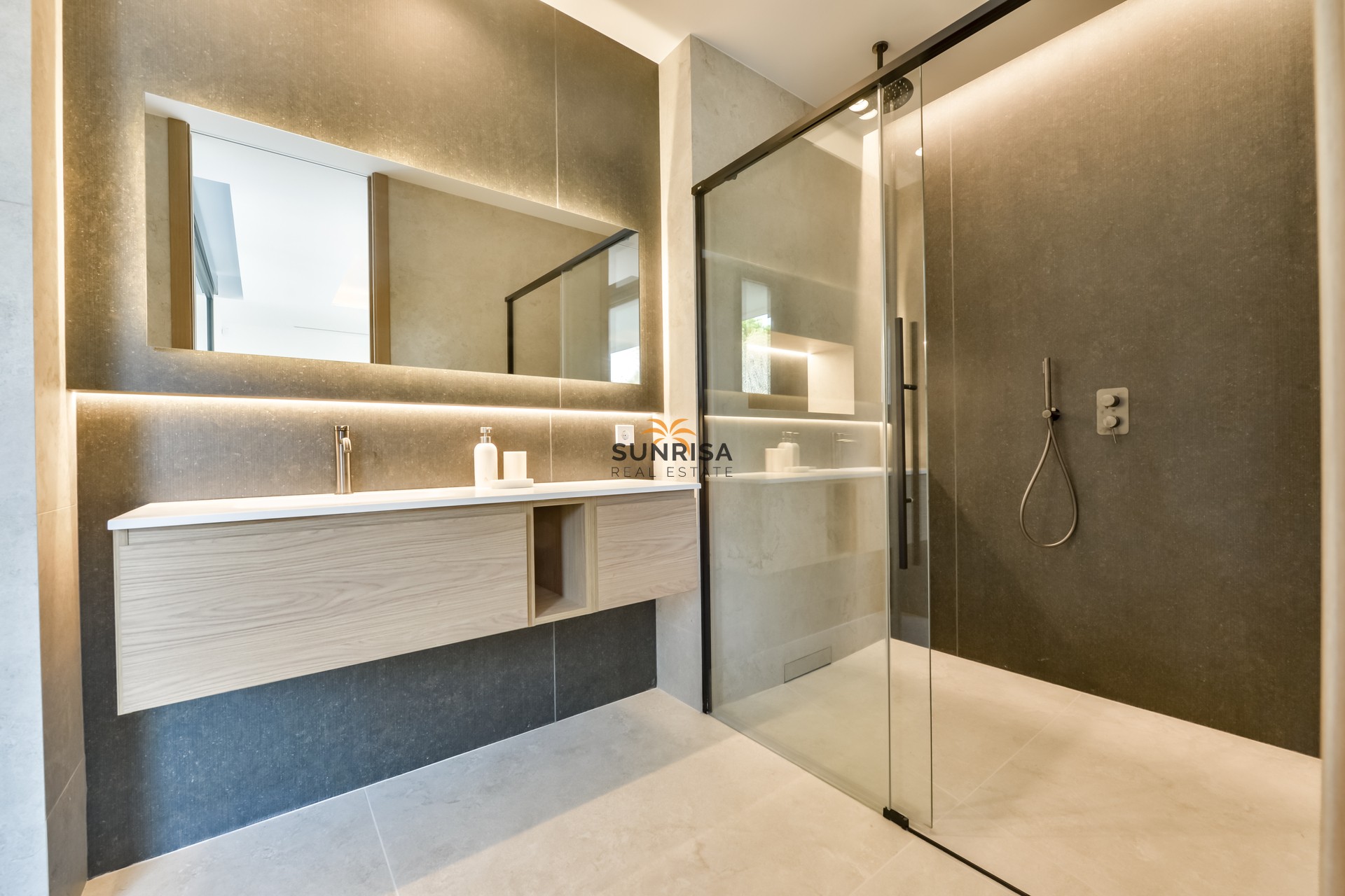 Nieuwbouwwoningen - Villa - Altea
