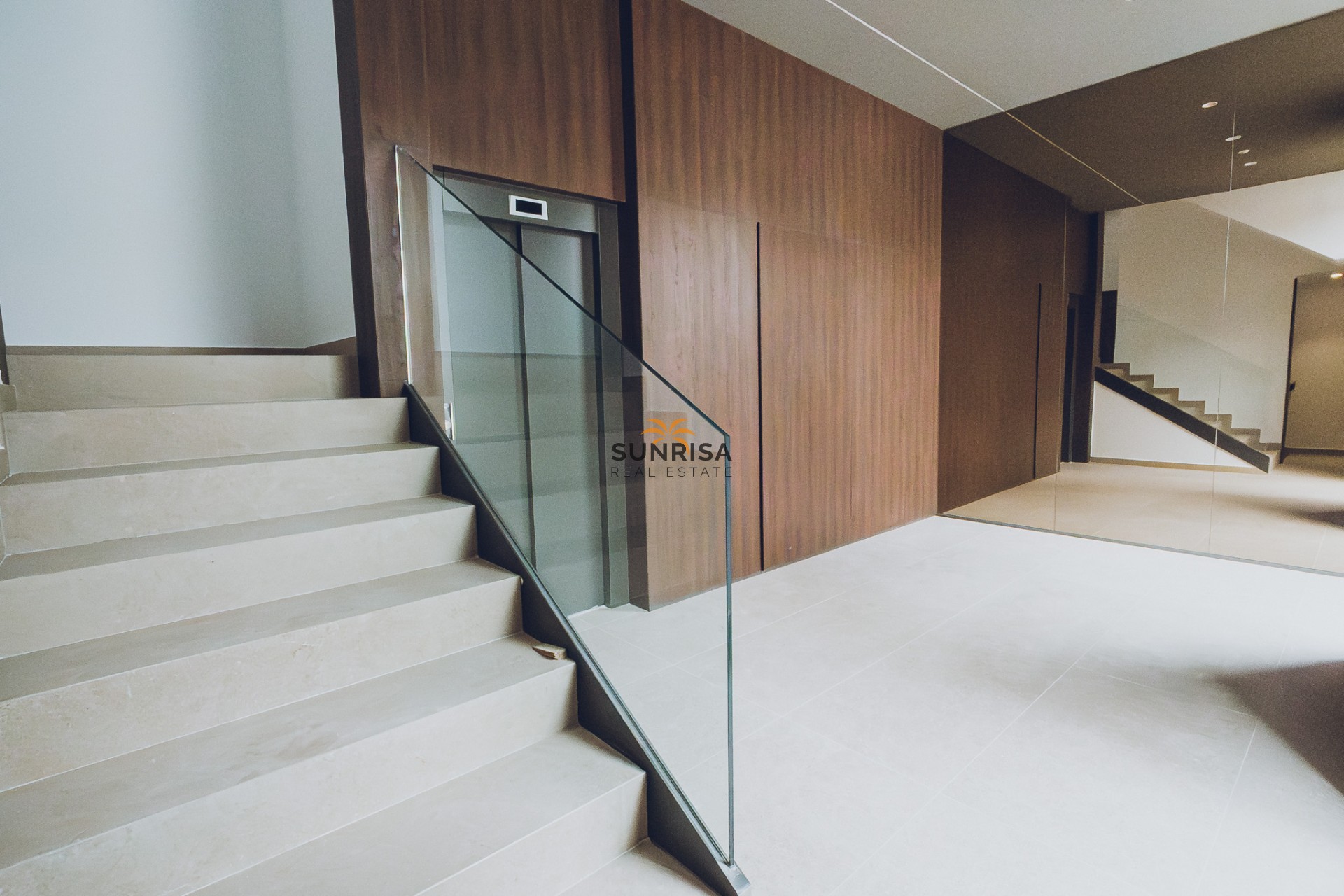 Nieuwbouwwoningen - Penthouse - Redován