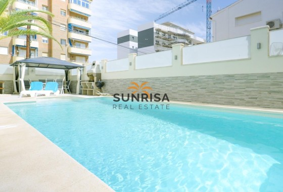 Herenhuis · Herverkoop - Torrevieja · Punta Prima · Alicante · Spanje