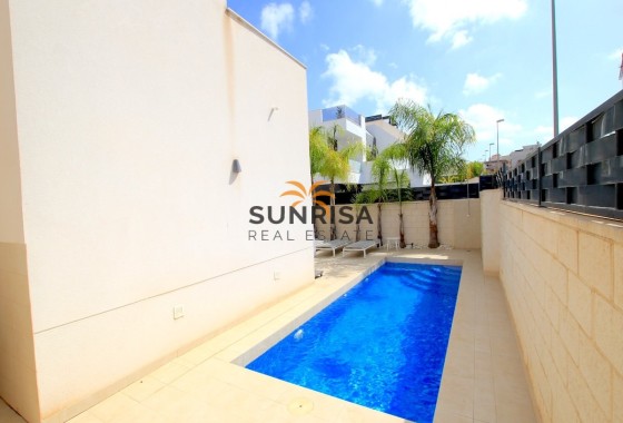 Villa · Herverkoop - Benijofar · Alicante · Spanje