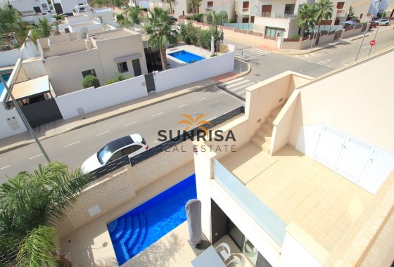 Villa · Herverkoop - Benijofar · Alicante · Spanje