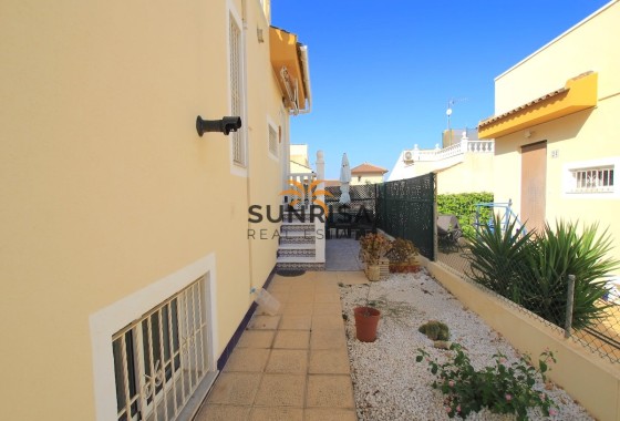 Villa · Reventa - Benimar · Alicante · España